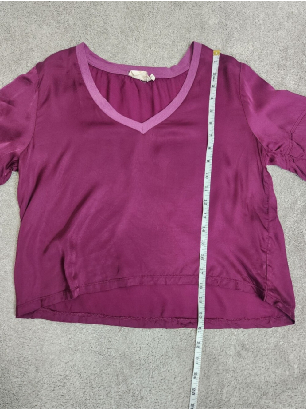 Nation LTD June V Neck Tee Satin Short Sleeve Sz S T-shirt Smooth Fairy Classic - Picture 10 of 13